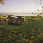 Poznajcie robota 3w1 Yarbo. Latem kosi trawę, jesienią sprząta liście, a zimą odśnieża