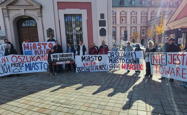 Poznań: Mieszkańcy os. Maltańskiego chcą rozmów z kurią i miastem