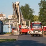 Poznań: Pożar hali na terenie dawnych zakładów ZNTK