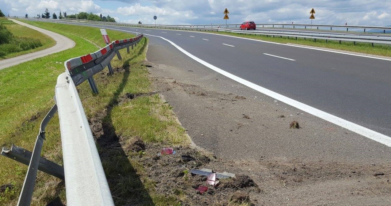 Pozostałość po wypadku na "patelniach" /INTERIA.PL