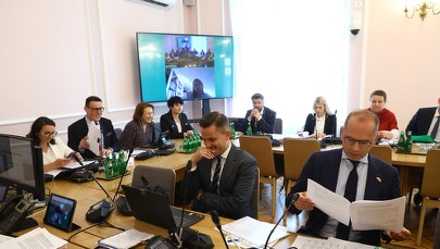 Prac nad ustawą o likwidacji Izby Dyscyplinarnej dziś nie będzie. Opozycja: Przepychanki o władzę