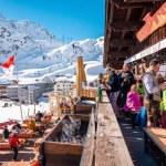 Praca szuka człowieka. Oferują 3 tys. euro miesięcznie i darmowe zakwaterowanie