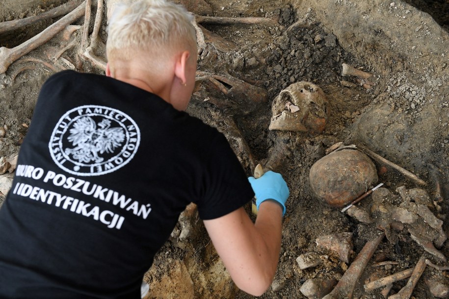 Prace archeologiczne prowadzone przez IPN na terenie byłego więzienia przy ul. Rakowieckiej /Marcin Kmieciński /PAP