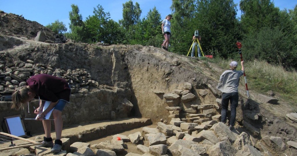 Prace archeologiczne w Maszkowicach /PAP