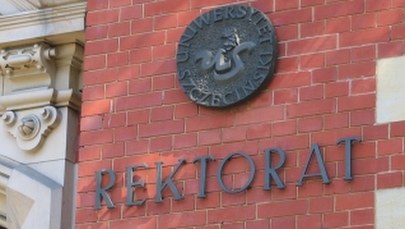 Pracę dyplomową łatwiej kupić niż narkotyki