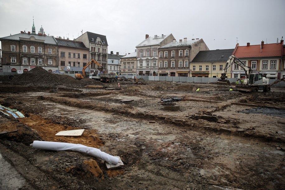 Prace na placu  Wojska Polskiego /PAP/ Łukasz Gągulski /PAP