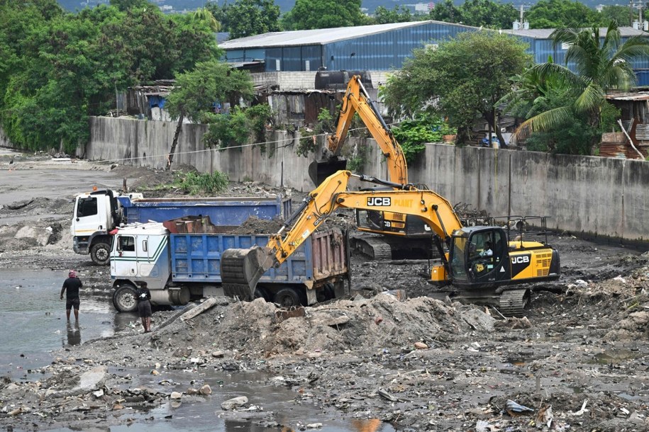 Prace porządkowe na Jamajce przed nadejściem huraganu Melissa /RICARDO MAKYN/AFP /East News