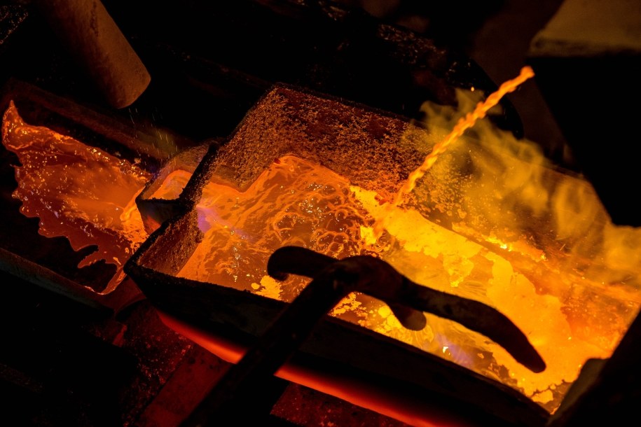 Ruszyła produkcja w Hucie Częstochowa. Część załogi wróciła do pracy