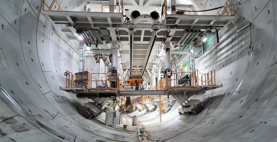 Prace w tunelu pod Świnią /Urząd Miasta w Świnoujściu /