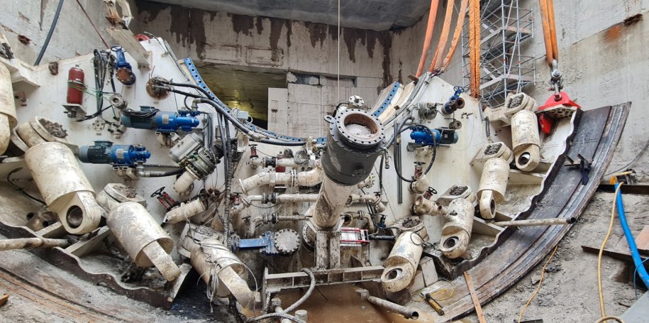 Prace w tunelu pod Świnią /Urząd Miasta w Świnoujściu /