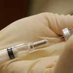 Pracodawca nie może zwolnić z pracy za odmowę szczepienia na grypę