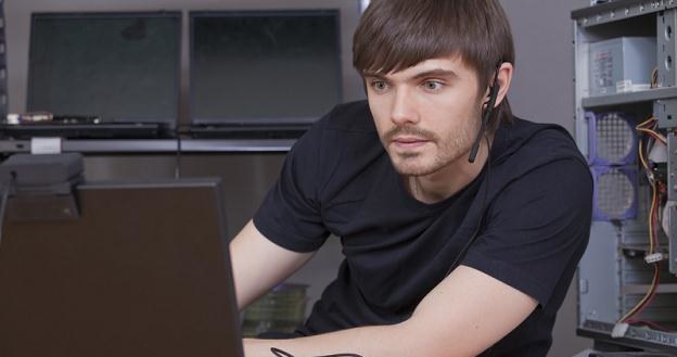 Pracodawcy w branży IT wymagają od kandydatów specjalistycznej wiedzy technicznej /&copy; Panthermedia
