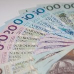 Pracodawcy: Zbyt radykalne podniesienie płacy minimalnej to straty dla gospodarki