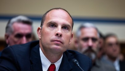 Pracował w zespole ds. UFO. Zeznał, że USA mają technologię pozaziemską