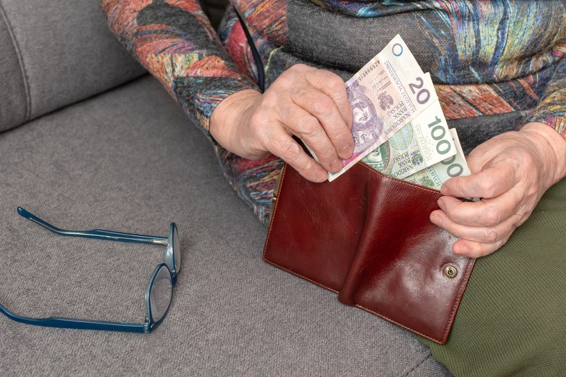 Pracowałam wiele lat w Niemczech. Czy należy mi się niemiecka emerytura razem z polską?