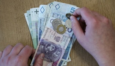 Pracowałeś ponad 20 lat? Wypłacą ci 356 zł więcej co miesiąc