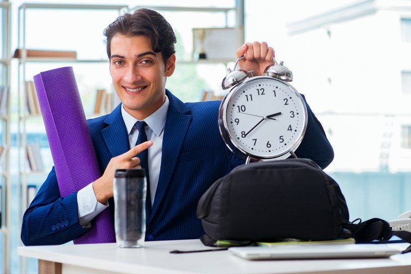 Pracownicy liczą na elastyczne godziny i czterodniowy tydzień pracy /123RF/PICSEL
