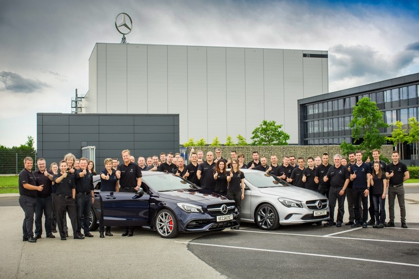 Pracownicy Mercedesa otrzymali bardzo wysokie premie /Informacja prasowa