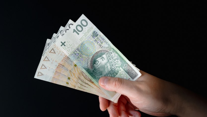 Pracownik sądu oskarżony o gigantyczne wyłudzenia. "Stałe źródło dochodów"