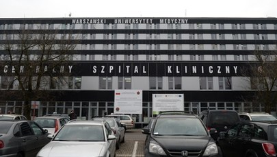 Pracownik szpitala na ul. Banacha z koronawirusem. Miał kontakt z dziesiątkami osób