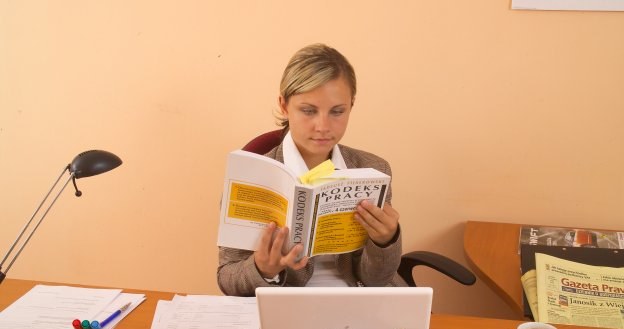 Pracownikowi udziela się urlopu w dni, które są dla niego dniami pracy /&copy; Bauer