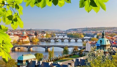 Praga - urzekające "miasto stu wież"