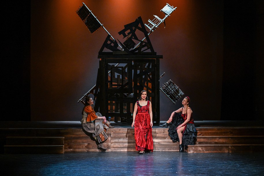 Prapremiera "Don Kichota" odbędzie się w sobotę wieczorem /Darek Delmanowicz /PAP