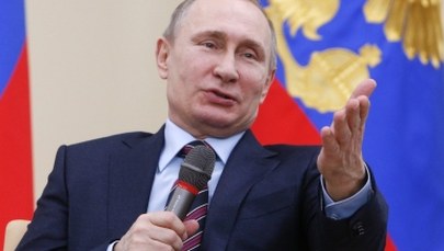 Prasa: Rosja do 2017 roku straci 8,4 proc. PKB. Przez sankcje i tanią ropę