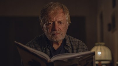 "Prawda leczy. Kłamstwo niszczy". Andrzej Seweryn w RMF FM o premierze "Rojst '97"