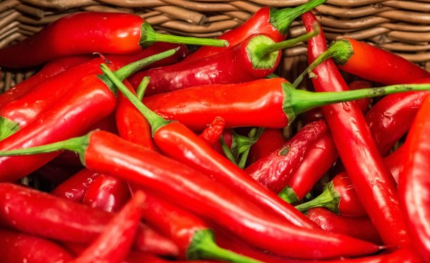 „Prawdziwi mężczyźni” jedzą pikantne potrawy!