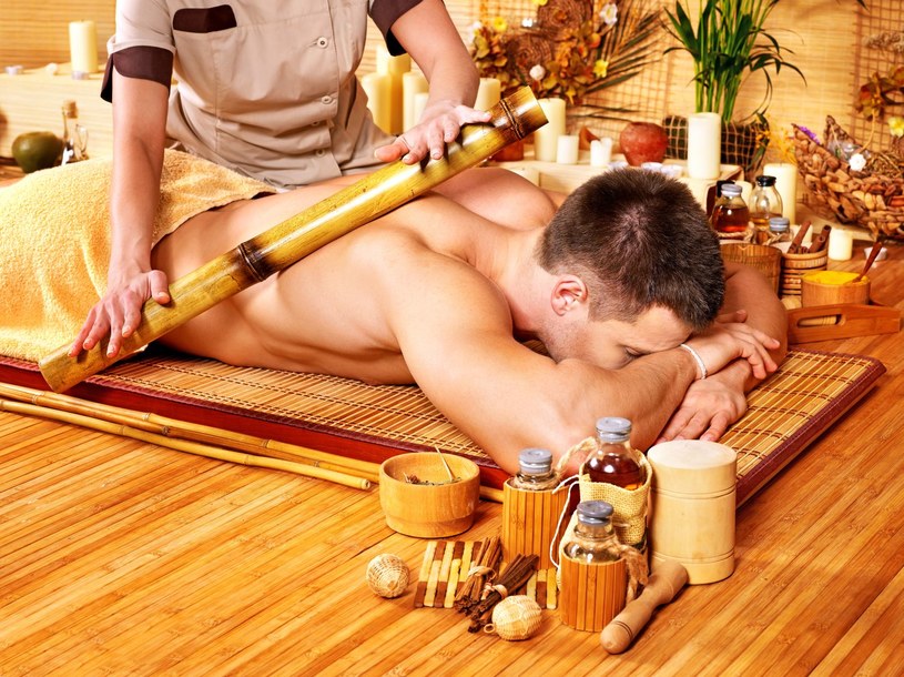 Prawdziwy tajski masaż pozwoli na oderwanie się od rzeczywistości /123RF/PICSEL