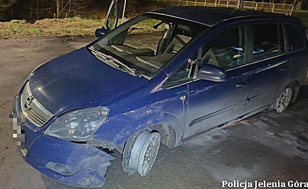 Prawie 3 promile i jazda na felgach. Czeszka zatrzymana na Dolnym Śląsku