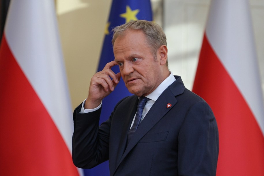 Prawie 73 proc. ankietowanych uważa, że afera z Krajowym Planem Odbudowy zaszkodzi rządowi Donalda Tuska - wynika z sondażu pracowni IBRiS na zlecenie Rzeczpospolitej /Paweł Supernak /PAP