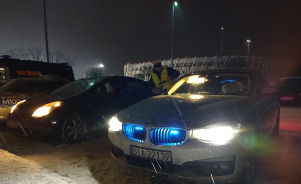 Prawie sto wykroczeń, braki uprawnień. Kontrole taksówek "na aplikacje" w Białymstoku