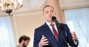 ​Prawo oświatowe, podwyżka akcyzy i podatku cukrowego. Prezydent Karol Nawrocki zawetował trzy ustawy