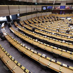 "Praworządność ma za nic" vs "Opowiada się po stronie kobiet": Politycy komentują rezolucję PE ws. aborcji