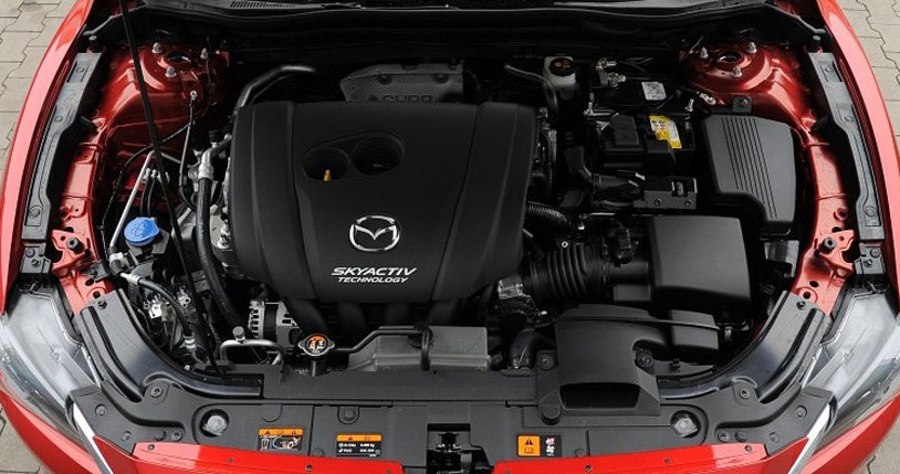 Preludium do powstania silników HCCI były jednostki SkyActiv /Motor