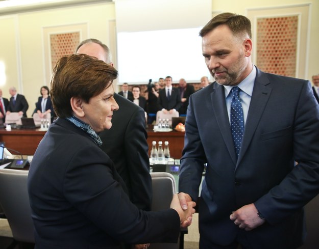 Premier Beata Szydło i minister skarbu państwa Dawid Jackiewicz /Rafał Guz /PAP