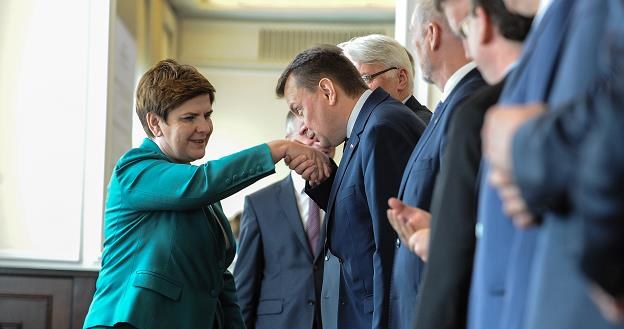 Premier Beata Szydło przed posiedzeniem rządu /PAP