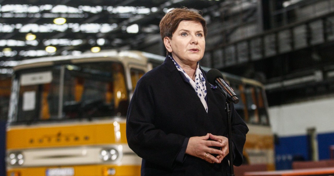 Premier Beata Szydło w Autosanie - marzec 2016 roku /Krzysztof Kapica/Polska Press /Agencja SE/East News