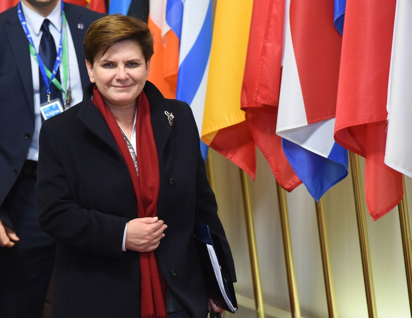 Premier Beata Szydło /Radek Pietruszka /PAP