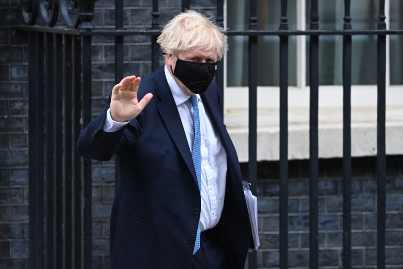 Premier Boris Johnson na Downing Street /ANADOLU AGENCY /Getty Images