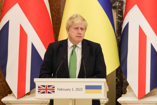 Premier Boris Johnson podczas konferencji prasowej z prezydentem Ukrainy Wołodymyrem Zełenskim, 1 lutego /PAP/Avalon / Andrew Parsons /