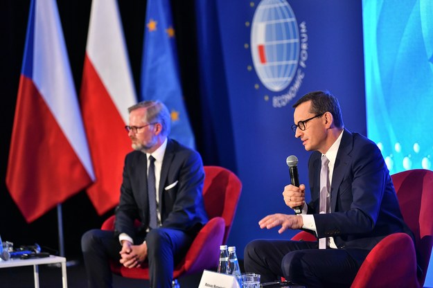 Premier Czech Petr Fiala i premier Polski Mateusz Morawiecki / 	Maciej Kulczyński    /PAP