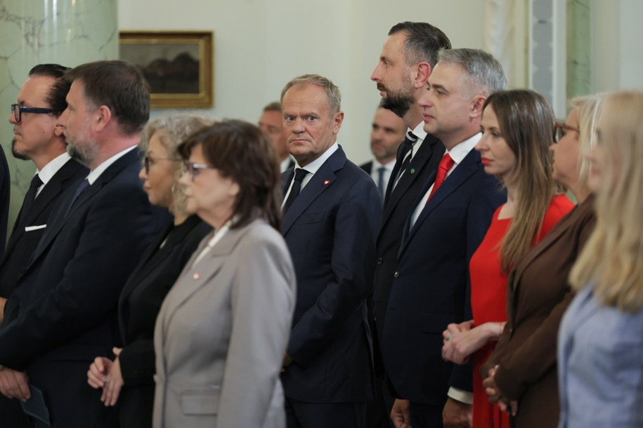 Premier Donald Tusk i członkowie jego rządu /Paweł Supernak /PAP