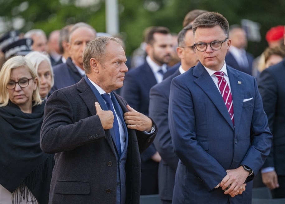 Premier Donald Tusk i marszałek Szymon Hołownia na zdjęciu z września 2024 roku /Piotr Hukalo /East News
