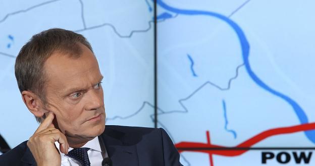 Premier Donald Tusk na dzisiejszej konferencji prasowej /PAP