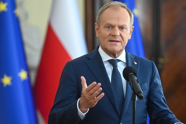 Premier Donald Tusk podczas konferencji prasowej /Piotr Nowak /PAP