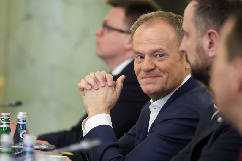 Premier Donald Tusk podczas posiedzenia Rady Bezpieczeństwa Narodowego /Jacek Domiński /Reporter