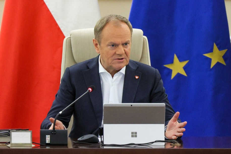 Premier Donald Tusk podczas posiedzenia rządu /Paweł Supernak /PAP